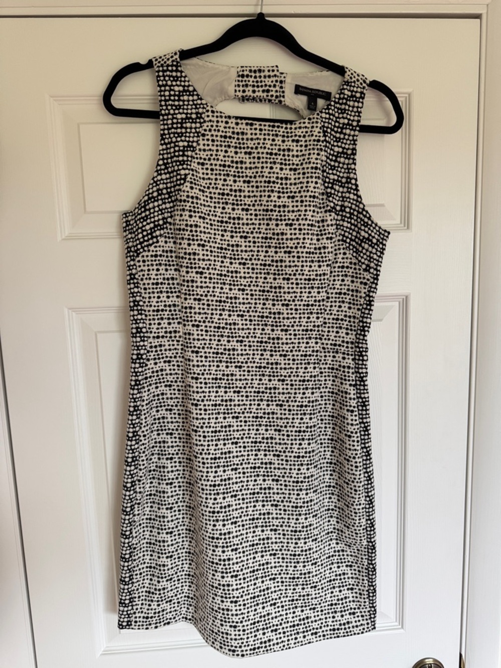 Banana Republic Black and White Textured Dot Sleeveless Shift Dress